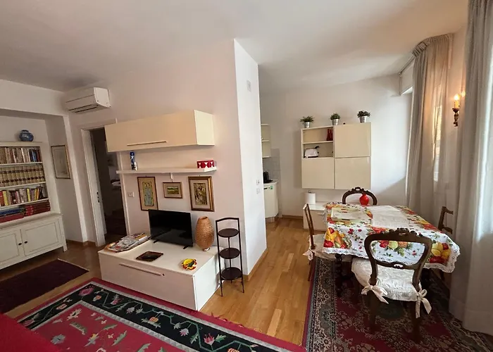 Beautiful New Apartment, Near Torre Di Pisa