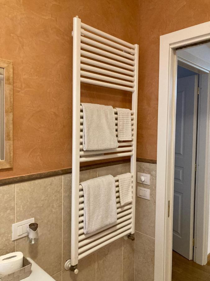 Appartamento Beautiful New Apartment, Near Torre Di