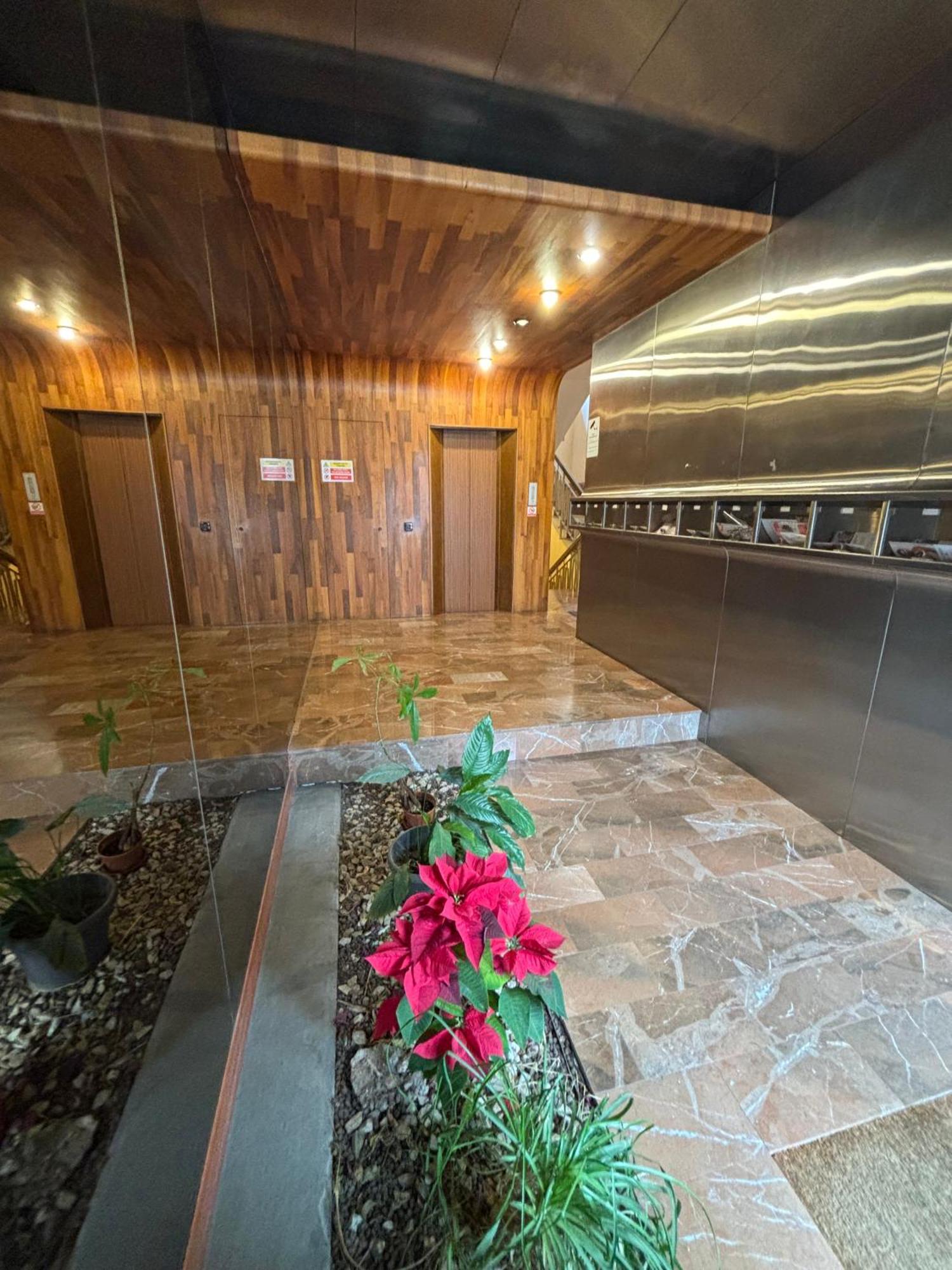 Appartamento Beautiful New Apartment, Near Torre Di *